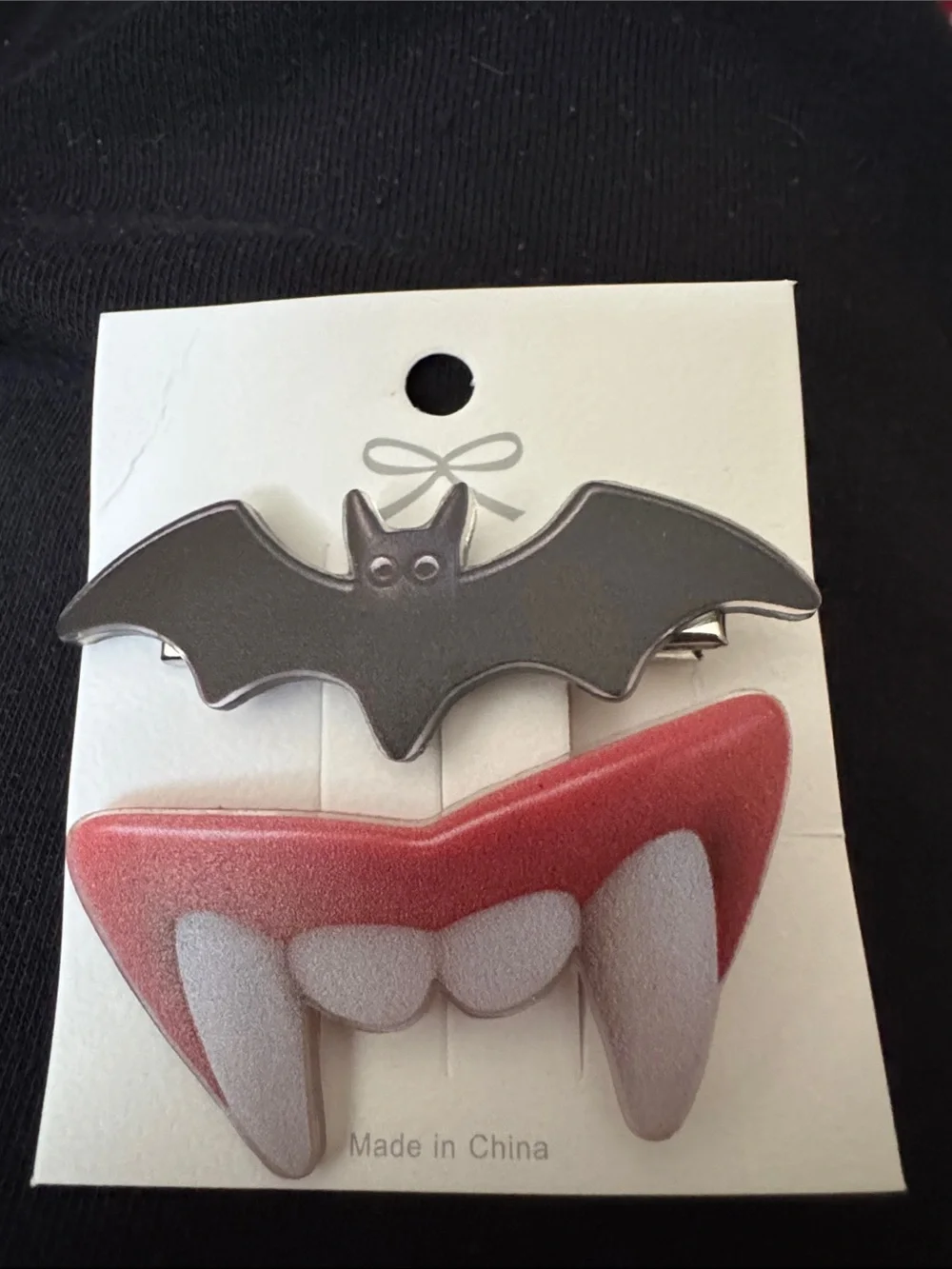 NWT Black Bat and Red Vampire Teeth Hair Clips, Hair Accessories, Halloween Hair
